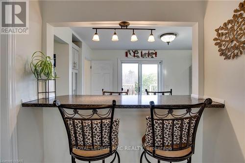 3522 East Main Street, Fort Erie (328 - Stevensville), ON - Indoor Photo Showing Dining Room