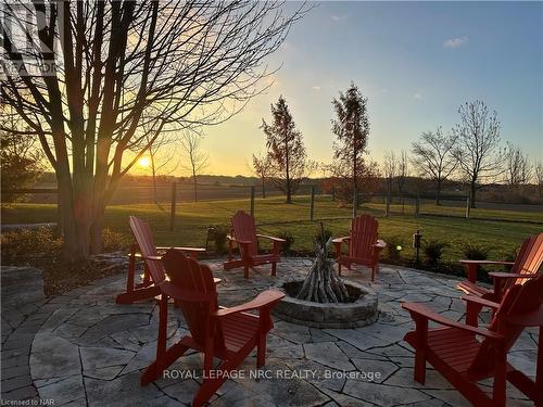 880 Metler Rd Road, Pelham (663 - North Pelham), ON - Outdoor With Deck Patio Veranda