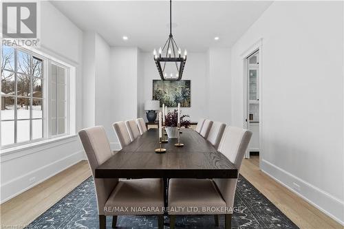 338 Hwy 20 W, Pelham (664 - Fenwick), ON - Indoor Photo Showing Dining Room