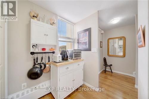 836 - 350 Quigley Road, Hamilton (Vincent), ON - Indoor Photo Showing Other Room