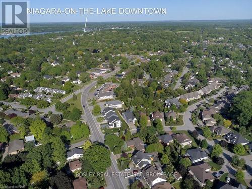 15 Oak Drive, Niagara-On-The-Lake (101 - Town), ON - 