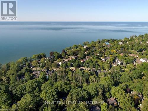 15 Oak Drive, Niagara-On-The-Lake (101 - Town), ON - Outdoor With Body Of Water With View