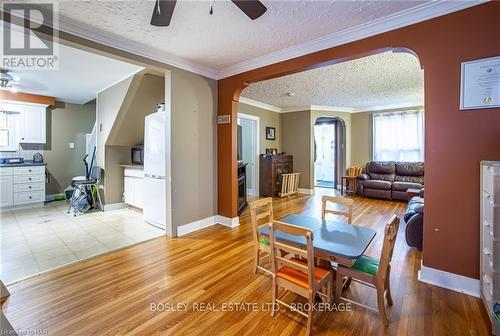 132 Dufferin Street E, St. Catharines (451 - Downtown), ON - Indoor Photo Showing Dining Room