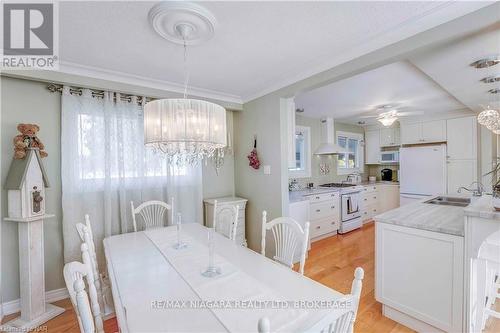 3351 Wiltshire Boulevard, Niagara Falls (207 - Casey), ON - Indoor Photo Showing Dining Room