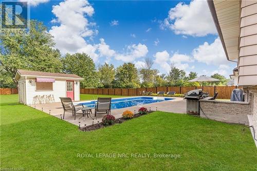 796 Grandview Road, Fort Erie (334 - Crescent Park), ON - Outdoor With In Ground Pool With Backyard