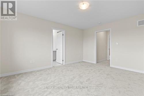 456 Barker Parkway, Thorold (560 - Rolling Meadows), ON - Indoor Photo Showing Other Room