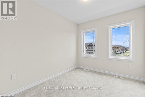 456 Barker Parkway, Thorold (560 - Rolling Meadows), ON - Indoor Photo Showing Other Room