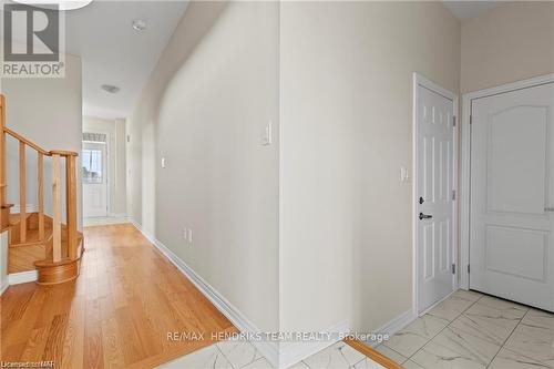 456 Barker Parkway, Thorold (560 - Rolling Meadows), ON - Indoor Photo Showing Other Room