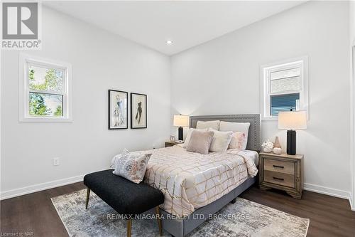 2062 Snider Road, Port Colborne (873 - Bethel), ON - Indoor Photo Showing Bedroom