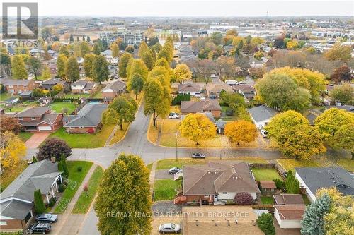 6631 Dawson Street, Niagara Falls (212 - Morrison), ON - Outdoor With View