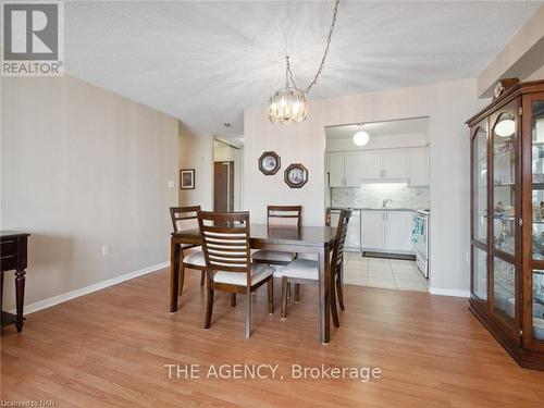 802 - 162 Martindale Road, St. Catharines (453 - Grapeview), ON - Indoor Photo Showing Dining Room