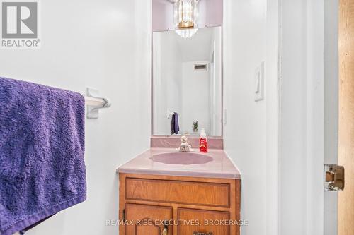 530 Canterbury Crescent, Kingston (City Southwest), ON - Indoor Photo Showing Bathroom