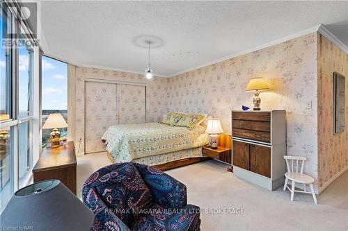 1002 - 162 Martindale Road, St. Catharines (453 - Grapeview), ON - Indoor Photo Showing Bedroom