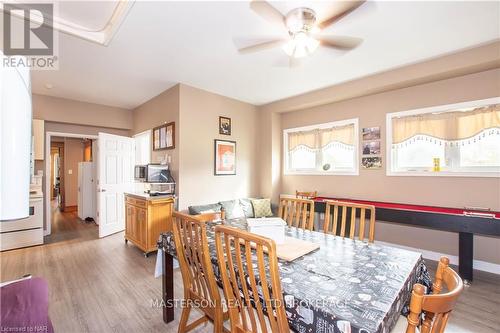 9268 Lundys Lane Lane, Niagara Falls (219 - Forestview), ON - Indoor Photo Showing Dining Room