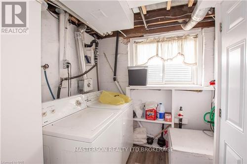 9208 Lundys Lane Lane, Niagara Falls (219 - Forestview), ON - Indoor Photo Showing Laundry Room