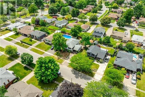 19 Colonial Street, Welland (767 - N. Welland), ON - Outdoor With View