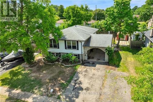 19 Colonial Street, Welland (767 - N. Welland), ON - Outdoor