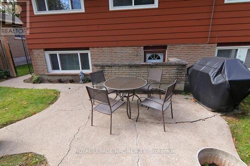 32 Ramsey Street, St. Catharines (443 - Lakeport), ON - Outdoor With Deck Patio Veranda With Exterior