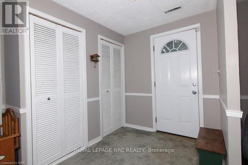 32 Ramsey Street, St. Catharines (443 - Lakeport), ON - Indoor Photo Showing Other Room