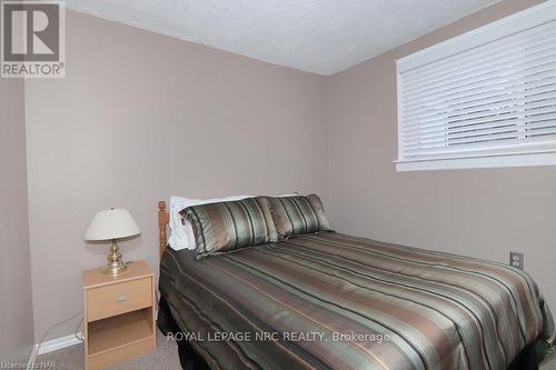 32 Ramsey Street, St. Catharines (443 - Lakeport), ON - Indoor Photo Showing Bedroom