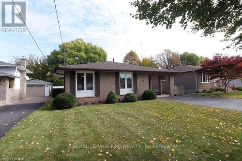 32 Ramsey Street, St. Catharines (443 - Lakeport), ON - Outdoor With Facade