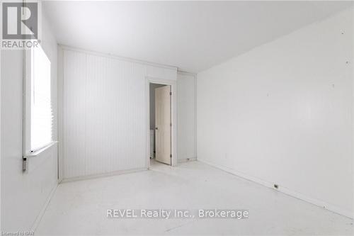 3042 Bethune Avenue, Fort Erie (335 - Ridgeway), ON -  Photo Showing Other Room