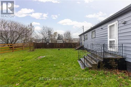 3042 Bethune Avenue, Fort Erie (335 - Ridgeway), ON - Outdoor