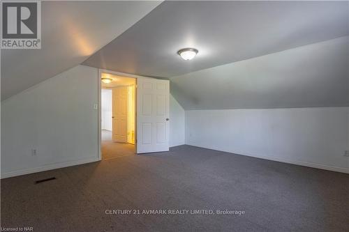 1408 Garrison Road, Fort Erie (334 - Crescent Park), ON - Indoor Photo Showing Other Room