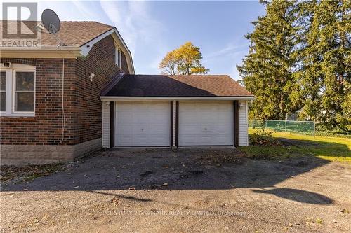 1408 Garrison Road, Fort Erie (334 - Crescent Park), ON - Outdoor With Exterior