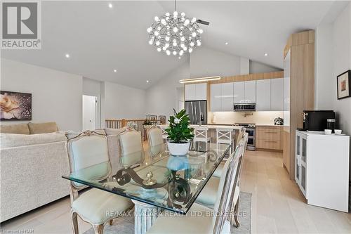 75 - 154 Port Robinson Road, Pelham (662 - Fonthill), ON - Indoor Photo Showing Dining Room