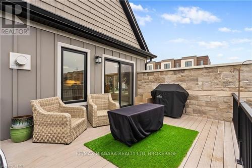 75 - 154 Port Robinson Road, Pelham (662 - Fonthill), ON - Outdoor With Deck Patio Veranda With Exterior