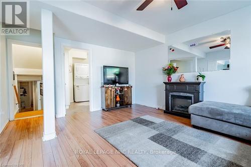 6519 Harper Drive, Niagara Falls (212 - Morrison), ON - Indoor Photo Showing Living Room With Fireplace