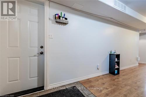 6519 Harper Drive, Niagara Falls (212 - Morrison), ON - Indoor Photo Showing Other Room