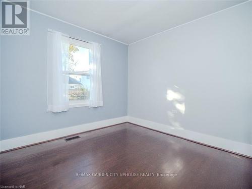 26 Philip Street, St. Catharines (456 - Oakdale), ON - Indoor Photo Showing Other Room