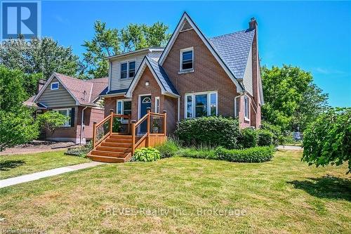 46 Edgar Street, Welland (769 - Prince Charles), ON - Outdoor With Facade