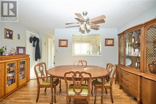 2 - 5982 Dunn Street, Niagara Falls (217 - Arad/Fallsview), ON - Indoor Photo Showing Dining Room