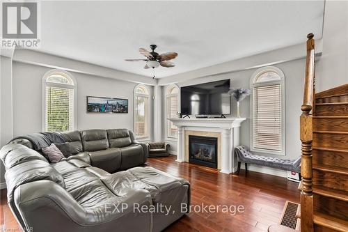 119 Candlewood Drive, Hamilton (Stoney Creek Mountain), ON - Indoor Photo Showing Living Room With Fireplace