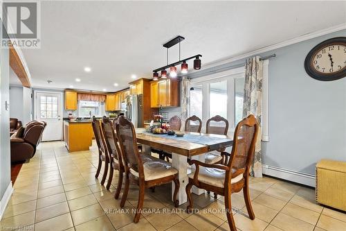 1900 Garrison Road, Fort Erie (334 - Crescent Park), ON - Indoor Photo Showing Dining Room