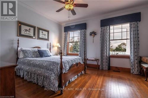 14902 Niagara River Parkway, Niagara-On-The-Lake (106 - Queenston), ON - Indoor Photo Showing Bedroom