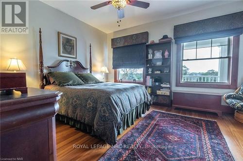 14902 Niagara River Parkway, Niagara-On-The-Lake (106 - Queenston), ON - Indoor Photo Showing Bedroom