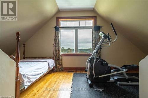 14902 Niagara River Parkway, Niagara-On-The-Lake (106 - Queenston), ON - Indoor Photo Showing Gym Room