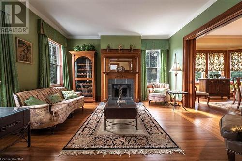 14902 Niagara River Parkway, Niagara-On-The-Lake (106 - Queenston), ON - Indoor Photo Showing Living Room With Fireplace