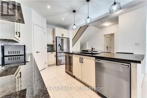 156 Schooners Lane, Blue Mountains, ON - Indoor Photo Showing Kitchen With Stainless Steel Kitchen