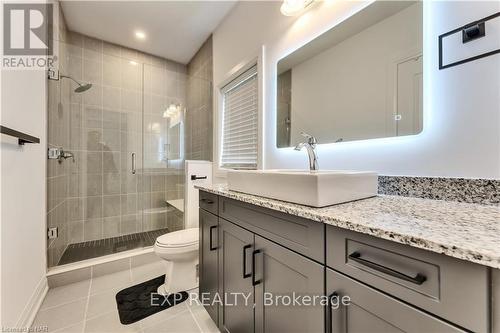 156 Schooners Lane, Blue Mountains, ON - Indoor Photo Showing Bathroom