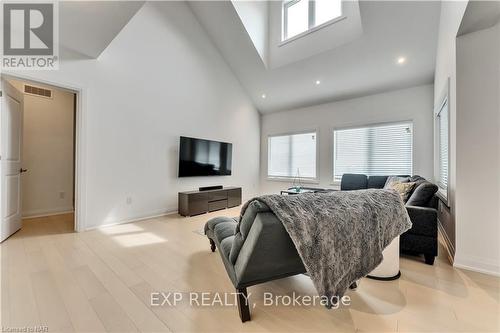 156 Schooners Lane, Blue Mountains, ON - Indoor Photo Showing Bedroom