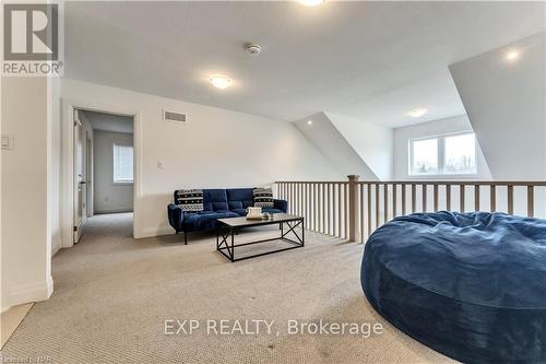 156 Schooners Lane, Blue Mountains, ON - Indoor Photo Showing Bedroom