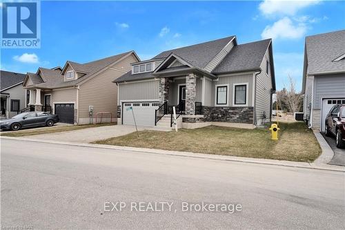 156 Schooners Lane, Blue Mountains, ON - Outdoor With Facade