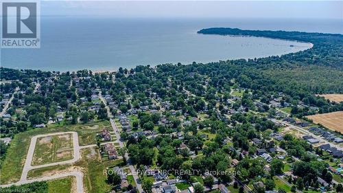 18 Loganberry Court, Fort Erie (337 - Crystal Beach), ON - Outdoor With Body Of Water With View