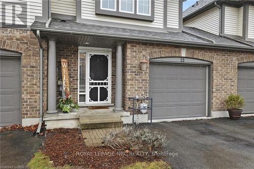 22 Flynn Court, St. Catharines (453 - Grapeview), ON - Outdoor