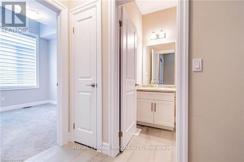 26 Borden Trail, Welland (769 - Prince Charles), ON - Indoor Photo Showing Other Room